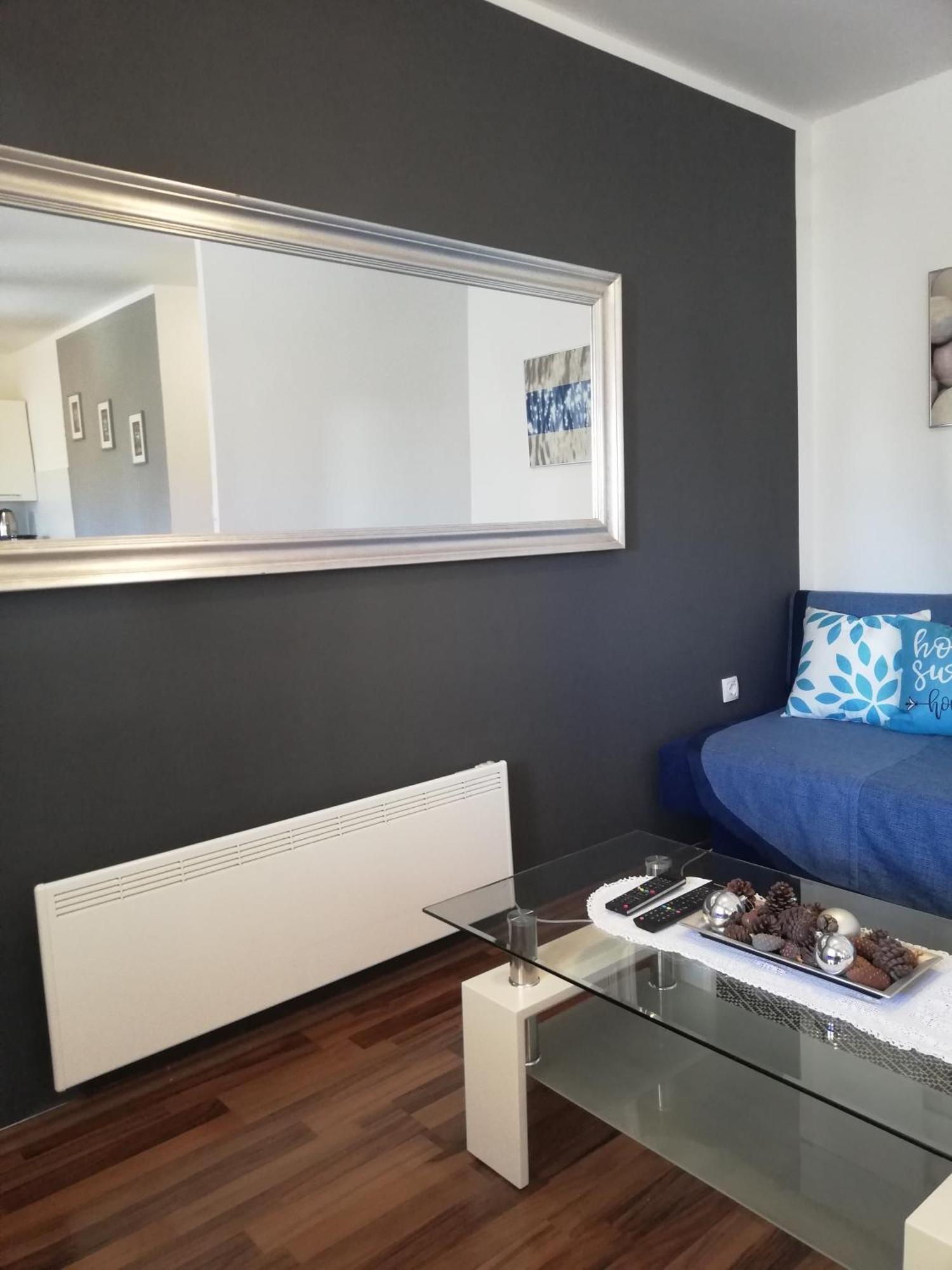 Apartments Poretti For 2,In Center Parking Free In The Yard,6 Min Beach Walk روفينج المظهر الخارجي الصورة